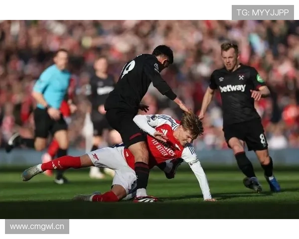 阿森纳争冠关键阶段掉链子问题显现，对赛季走势与稳定性造成实际影响