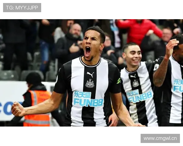 阿尔维斯与阿什拉夫在边路攻防中出现趋向分散与单点驱动差异