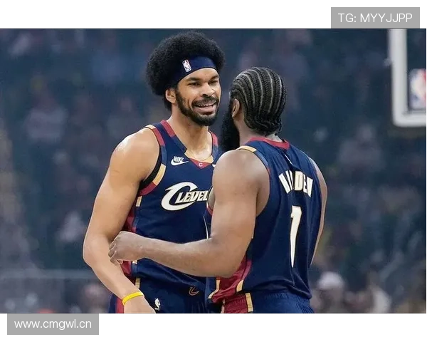 莫布里换防策应更侧重外线，区别于贾雷特·艾伦